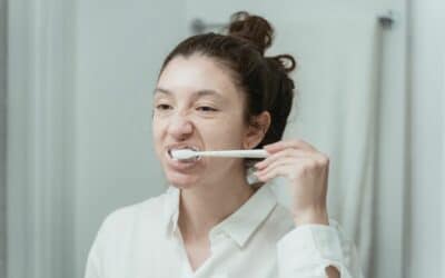 Brossage des dents : erreurs courantes selon les dentistes
